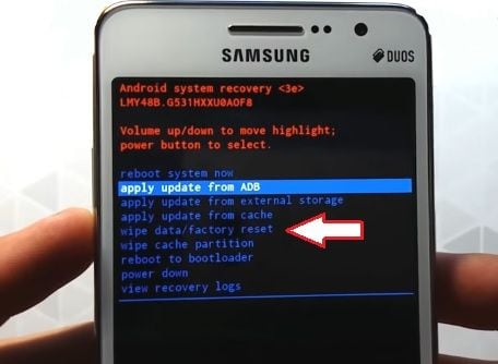 Terapkan pembaruan dari opsi ADB di Samsung Galaxy