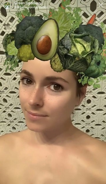 Alpukat topeng topeng dan brokoli