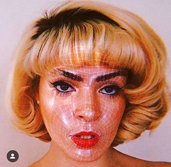 masker wajah di Cerita Instagram