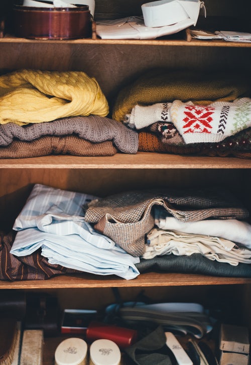 ide-ide foto musim gugur untuk sweater rajutan instagram di lemari