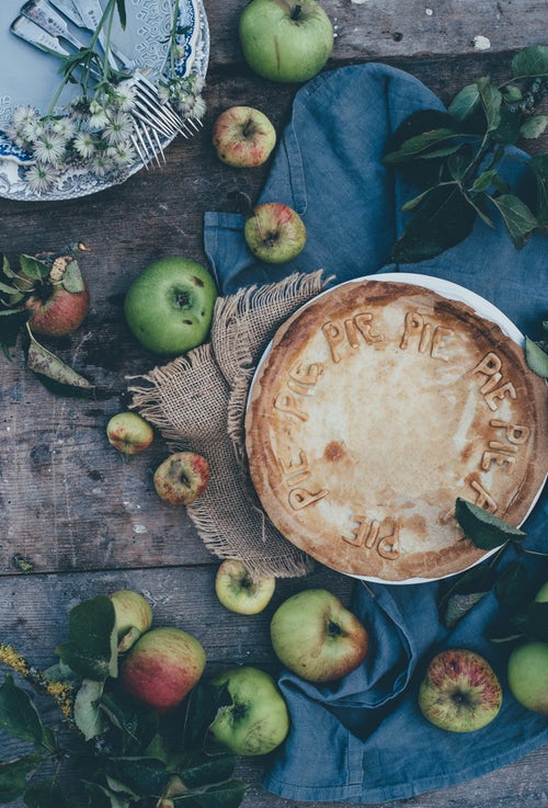 ide foto musim gugur untuk instagram - apples pie charlotte